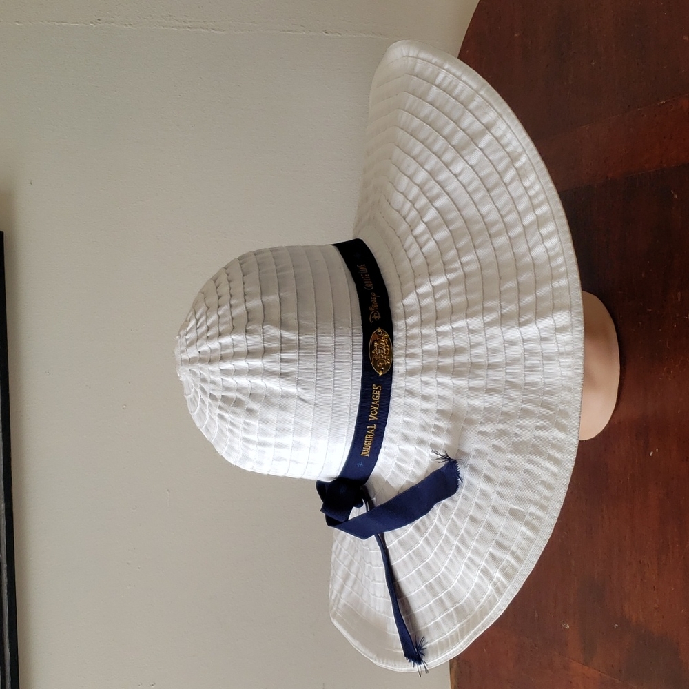 Disney Inaugural Cruise Lines Dream 2011 Hat